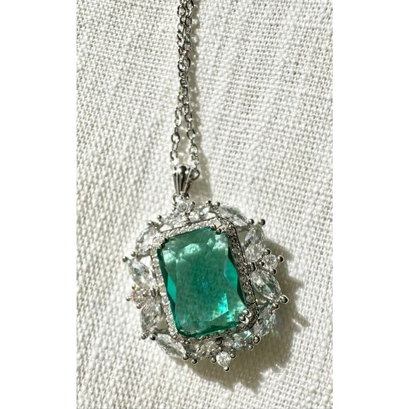 Aqua elongated cubic zirconia pendant necklace - Picture 2 of 3